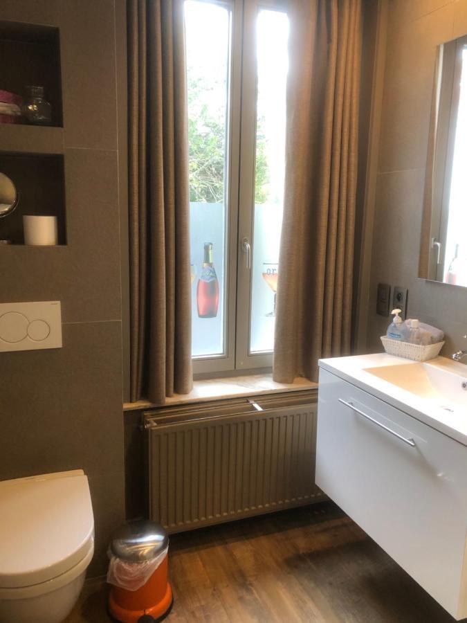 Hotel Duivels Paterke Harelbeeksestraat 29, 8500 Κόρτρικ Εξωτερικό φωτογραφία