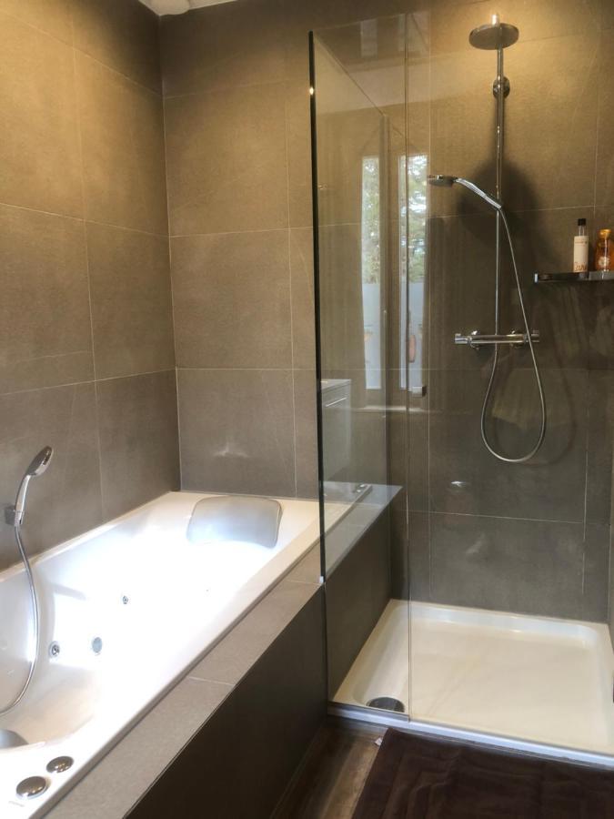 Hotel Duivels Paterke Harelbeeksestraat 29, 8500 Κόρτρικ Εξωτερικό φωτογραφία