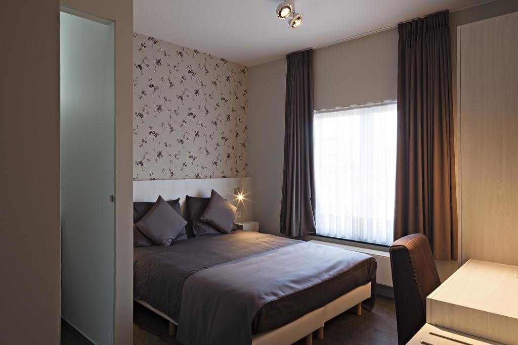 Hotel Duivels Paterke Harelbeeksestraat 29, 8500 Κόρτρικ Εξωτερικό φωτογραφία